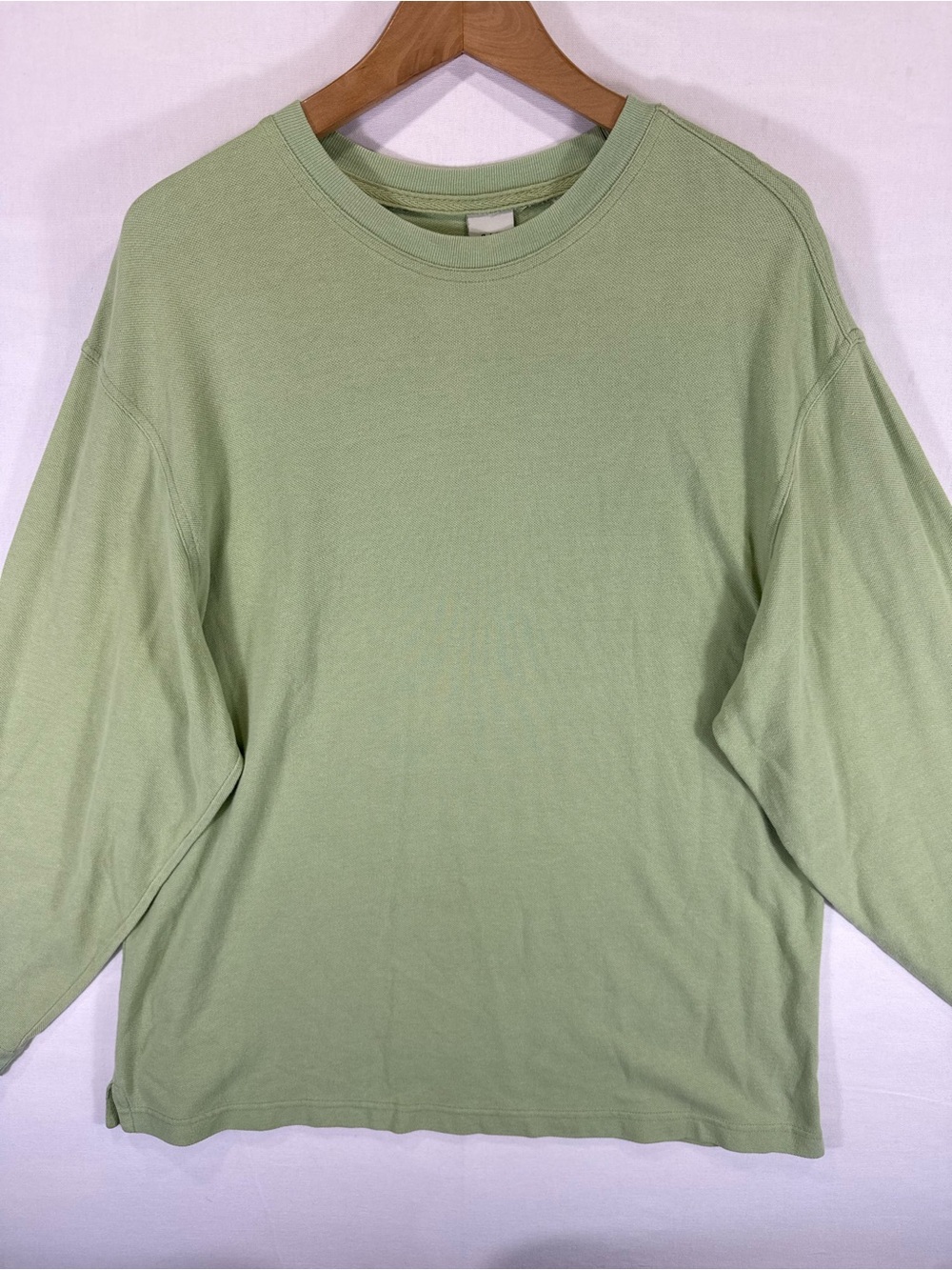 GAP Men's Long Sleeve Tee - Light Sage